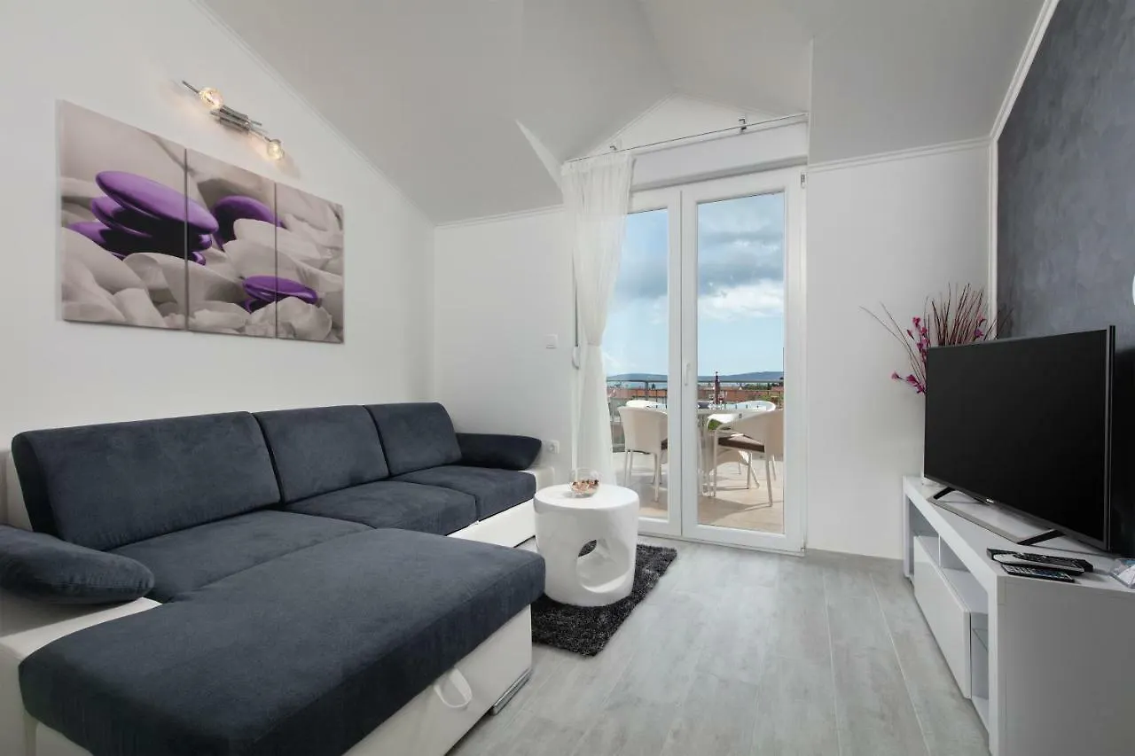 Villa Apartments Kordic Kaštela